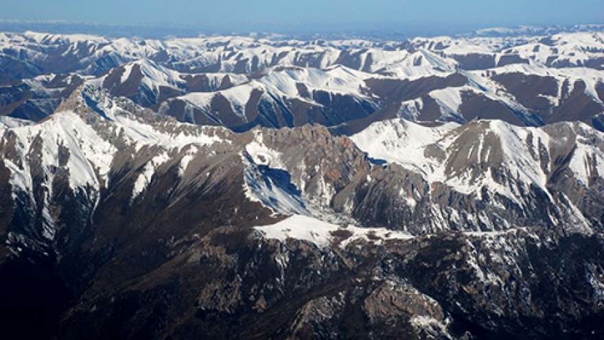 中國最大、世界海拔最高的高原——『青藏高原』
